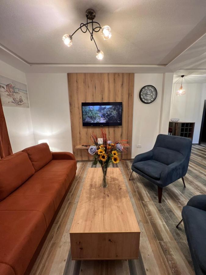 Apartment Marteli Tivat Eksteriør billede